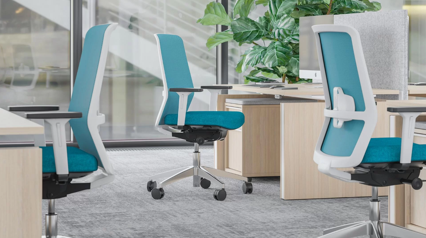 SURF. Frame colour - Black. Star colour - Black. Seat colour - Pink. Backrest colour - Graphite grey. 